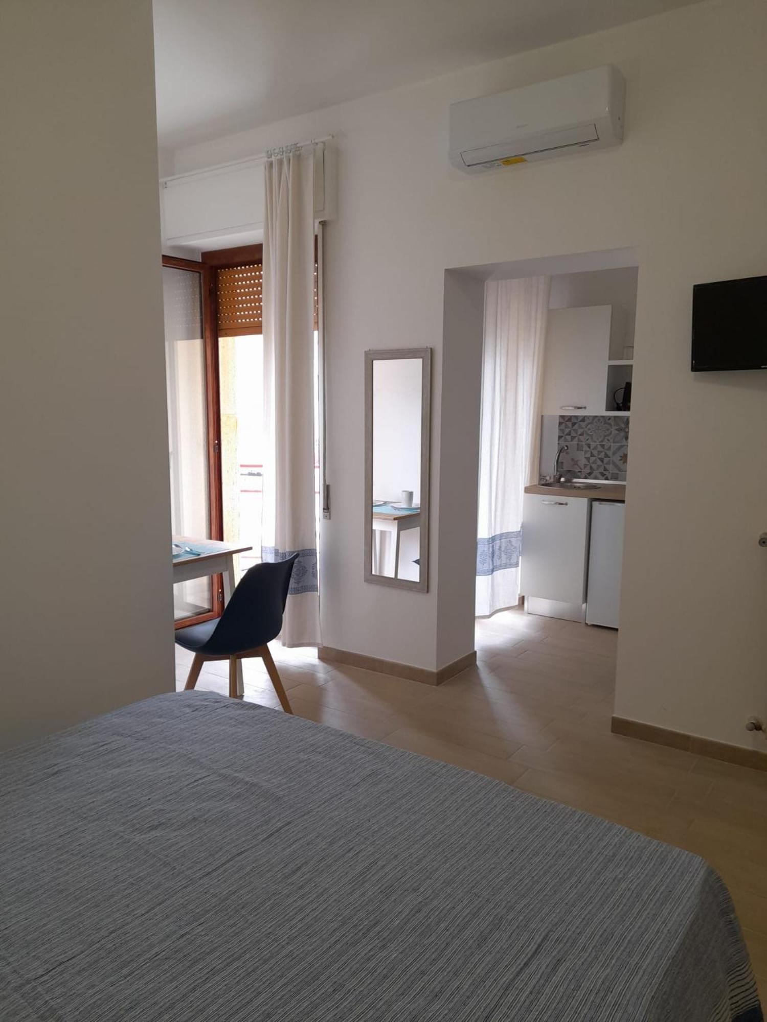 Beach Rooms 1 Self Check-In Alghero Exteriör bild